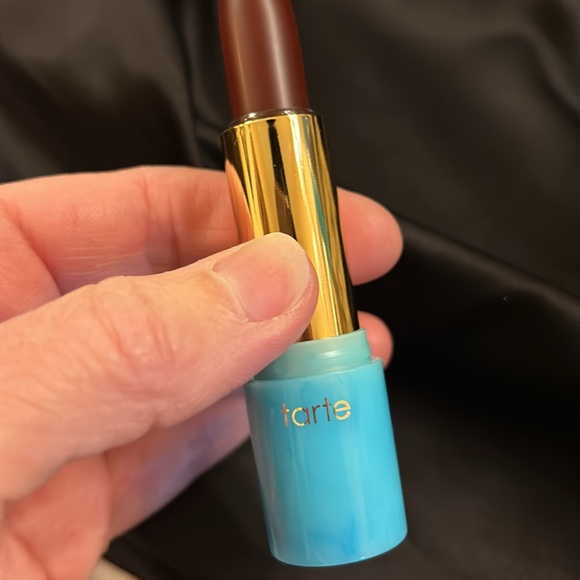 Tarte lipstick - Picture 5 of 9